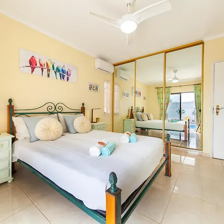 בית נופש Thai By Algarve Vacation אלבופיירה