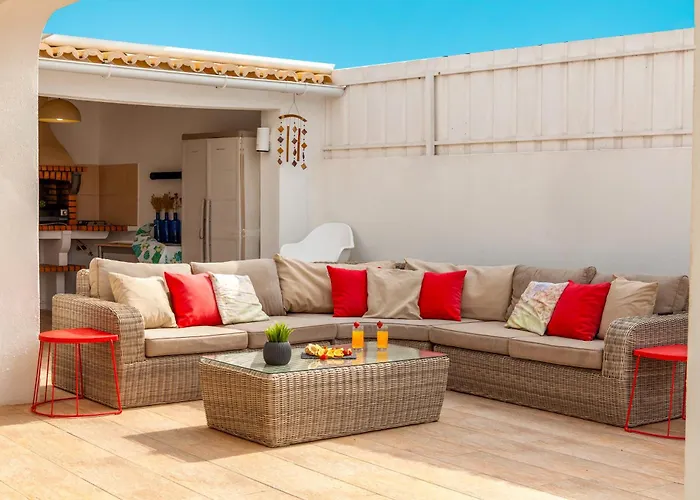 Thai By Algarve Vacation Дом отдыха Албуфейра