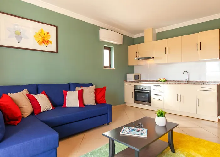 Thai By Algarve Vacation