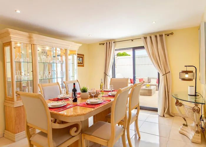 Thai By Algarve Vacation