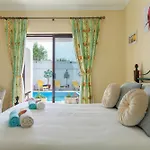 Thai By Algarve Vacation Ferienhaus *