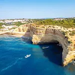 펜션 Thai By Algarve Vacation *
