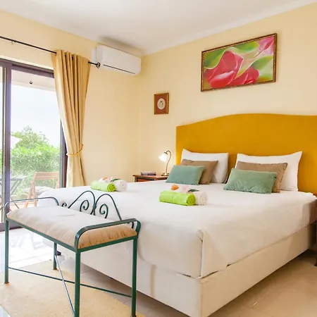 Vakantiehuis Thai By Algarve Vacation